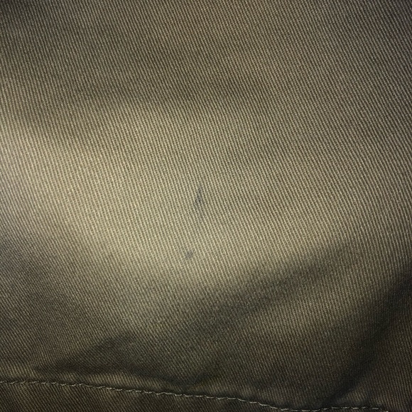 Volcom khaki shorts - Picture 4 of 4